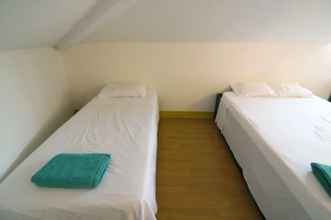 Room In Marechal Saldanha 3Rd Floor Lisbon